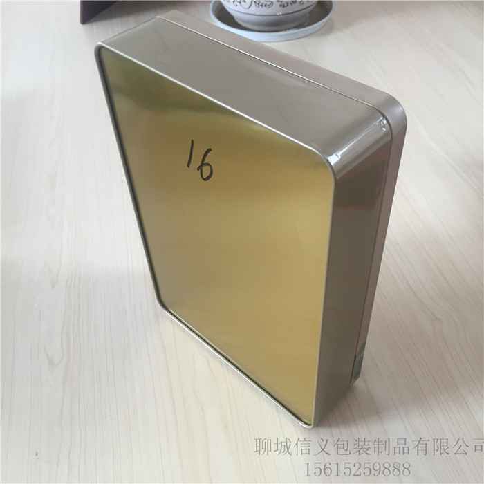 茶葉鐵盒